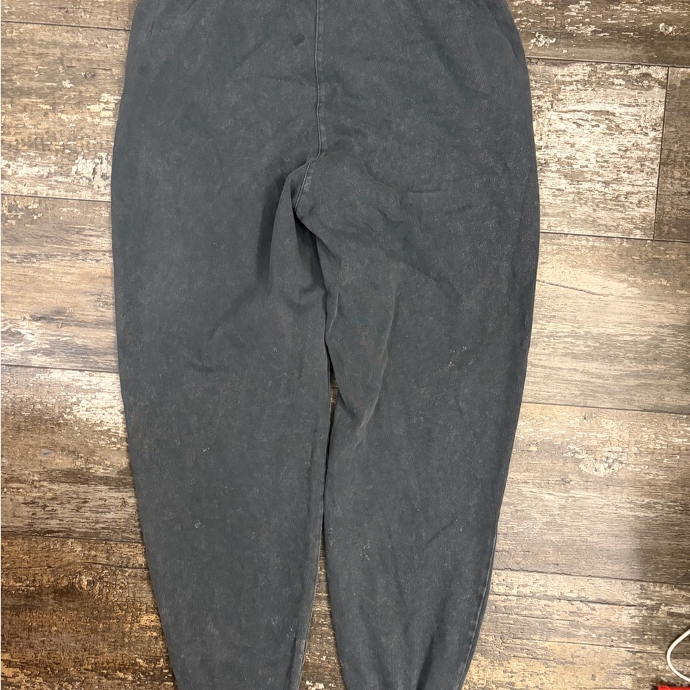 Nike retro Charcoal Jogger Pants - Picture 3 of 3